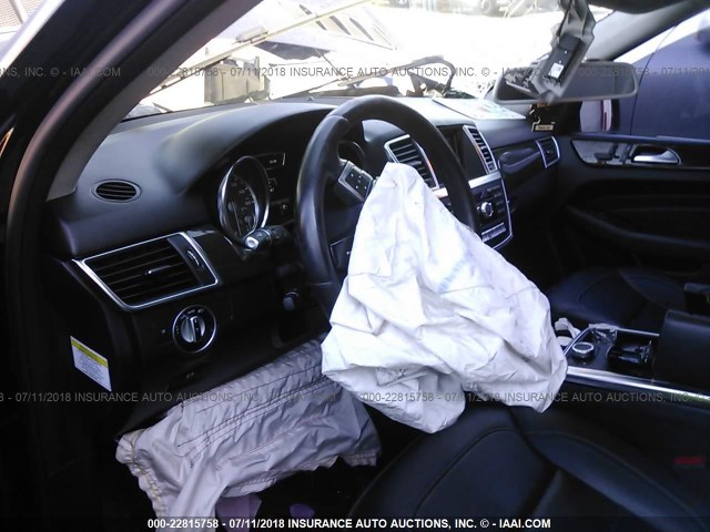 4JGDA5HB9DA205488 - 2013 MERCEDES-BENZ ML 350 4MATIC BLACK photo 5
