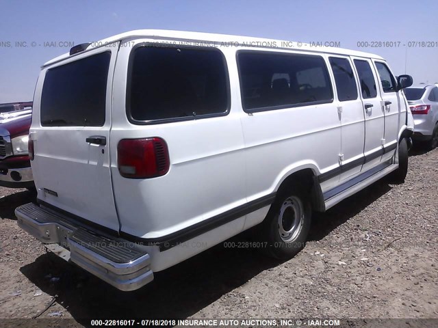 2B5WB35ZXYK130593 - 2000 DODGE RAM WAGON B3500 WHITE photo 4