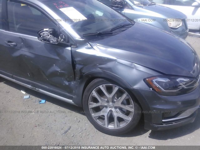 3VWH17AU9JM750924 - 2018 VOLKSWAGEN Golf Alltrack S/SE/SEL 灰色 照片 6