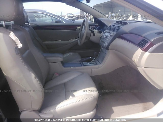 4T1FA38P15U047012 - 2005 TOYOTA CAMRY SOLARA SE/SLE თეთრი ფოტო 5