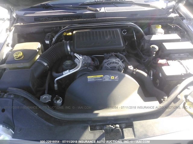 1J4HR48N76C199985 - 2006 JEEP GRAND CHEROKEE LAREDO/COLUMBIA/FREEDOM 银色 照片 10