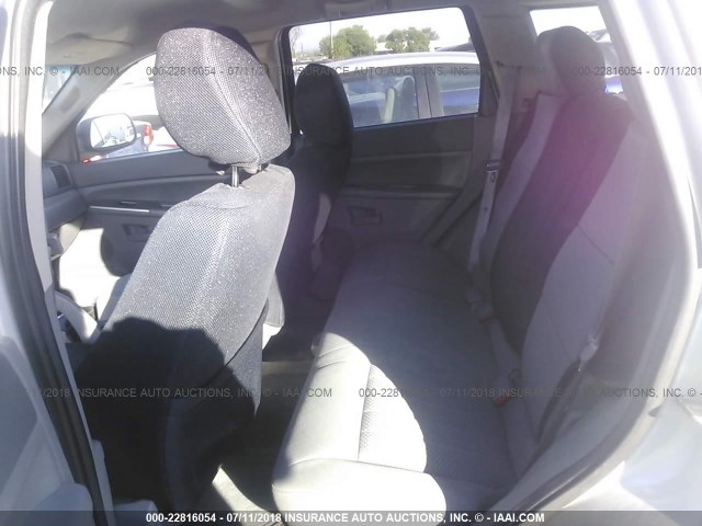 1J4HR48N76C199985 - 2006 JEEP GRAND CHEROKEE LAREDO/COLUMBIA/FREEDOM 银色 照片 8