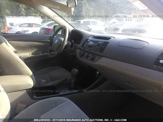 4T1BE32KX3U209054 - 2003 TOYOTA CAMRY LE/XLE/SE Boz foto 5