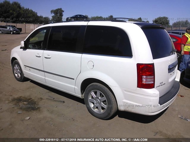 2A4RR5D12AR350700 - 2010 CHRYSLER TOWN & COUNTRY TOURING WHITE photo 3