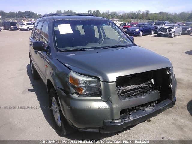 5FNYF18197B027956 - 2007 HONDA PILOT LX GRAY photo 1