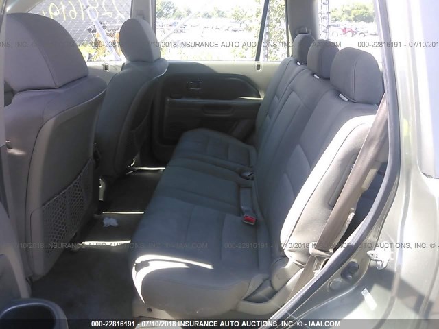 5FNYF18197B027956 - 2007 HONDA PILOT LX GRAY photo 8