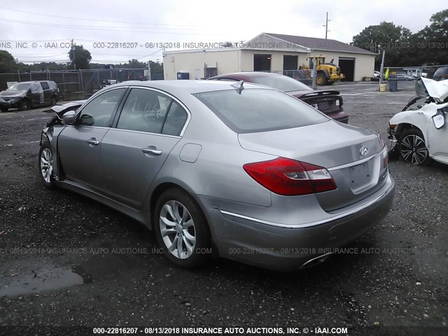 KMHGC4DD1DU213463 - 2013 HYUNDAI GENESIS 3.8L GRAY photo 3