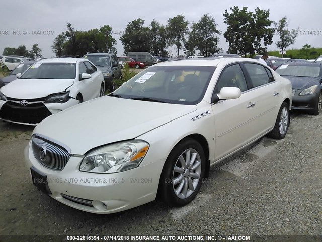 1G4HE57Y48U107002 - 2008 BUICK LUCERNE CXS WHITE photo 2