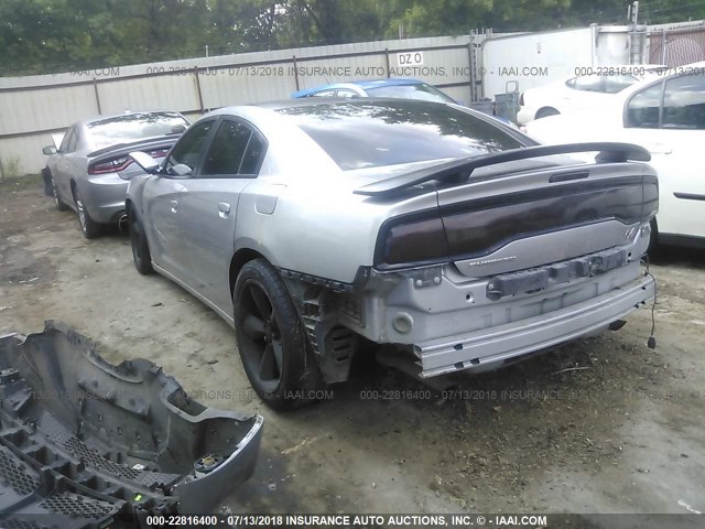 2C3CDXCTXDH730438 - 2013 DODGE CHARGER R/T SILVER photo 3