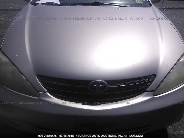 4T1BE32K93U685473 - 2003 TOYOTA CAMRY LE/XLE/SE თაფლისფერი ფოტო 6