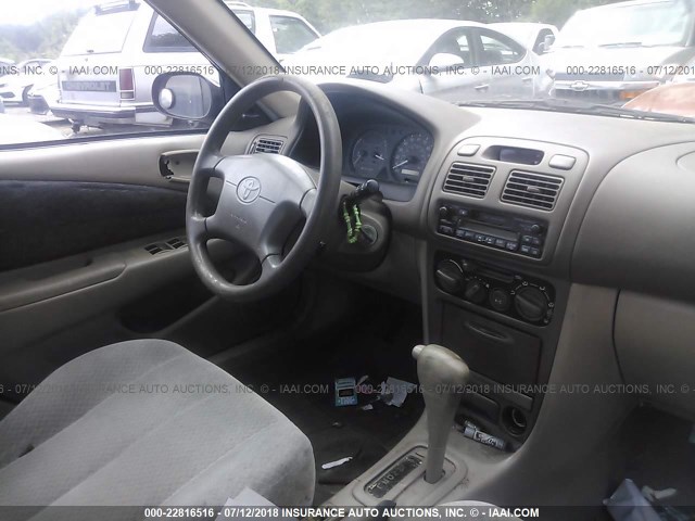 1NXBR12E8YZ365264 - 2000 TOYOTA COROLLA VE/CE/LE 勃艮第红 照片 5