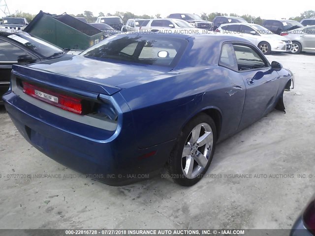 2B3LJ54T99H526195 - 2009 DODGE CHALLENGER R/T BLUE photo 4