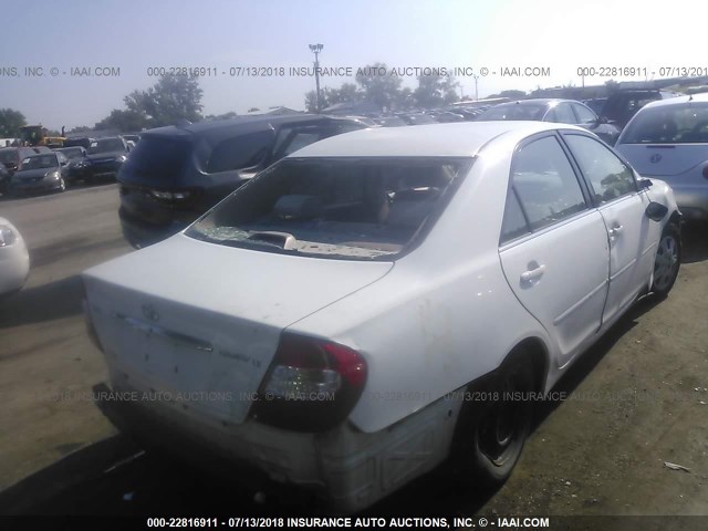 4T1BE32K92U012651 - 2002 TOYOTA CAMRY LE/XLE/SE 白色 照片 4