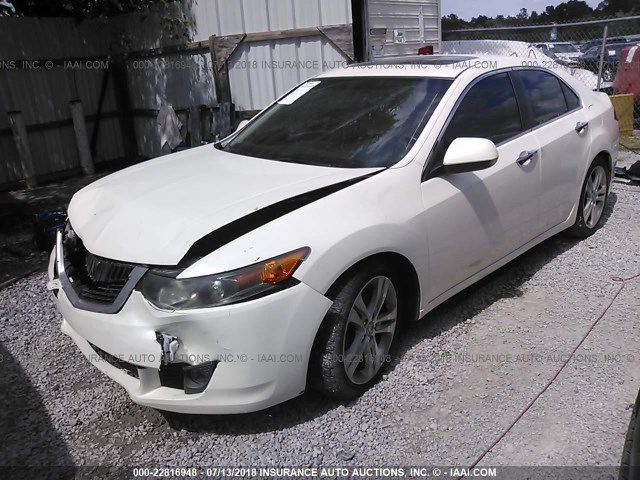 JH4CU4F47AC000739 - 2010 ACURA TSX WHITE photo 2