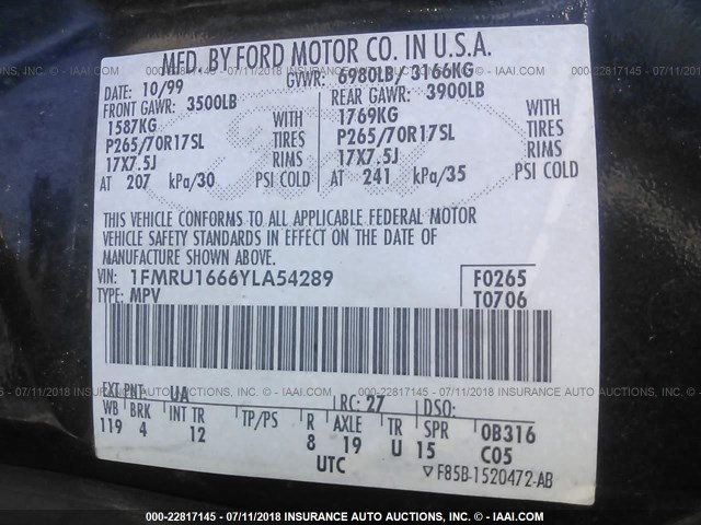 1FMRU1666YLA54289 - 2000 FORD EXPEDITION XLT BLACK photo 9