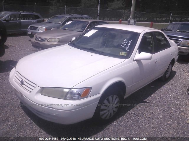JT2BG22K6W0256384 - 1998 TOYOTA CAMRY CE/LE/XLE 白色 照片 2
