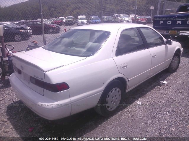 JT2BG22K6W0256384 - 1998 TOYOTA CAMRY CE/LE/XLE 白色 照片 4