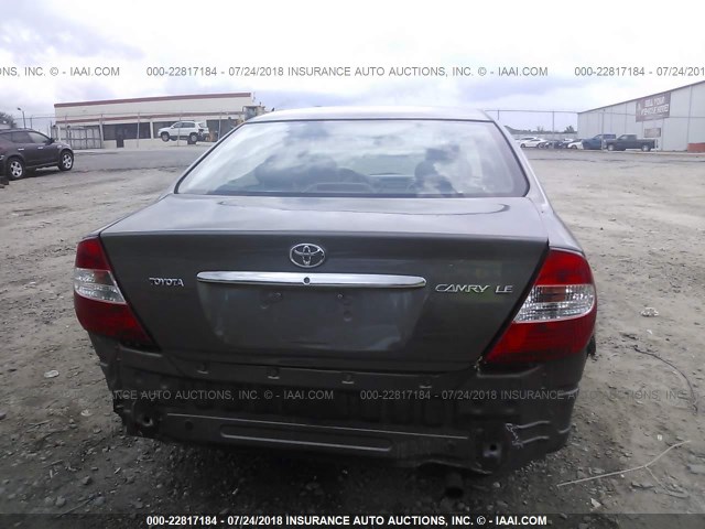 4T1BE30K22U585250 - 2002 TOYOTA CAMRY LE/XLE/SE Gümüş foto 6