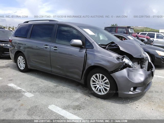 5TDYK3DC7GS707574 - 2016 TOYOTA SIENNA XLE/LIMITED GRAY photo 1