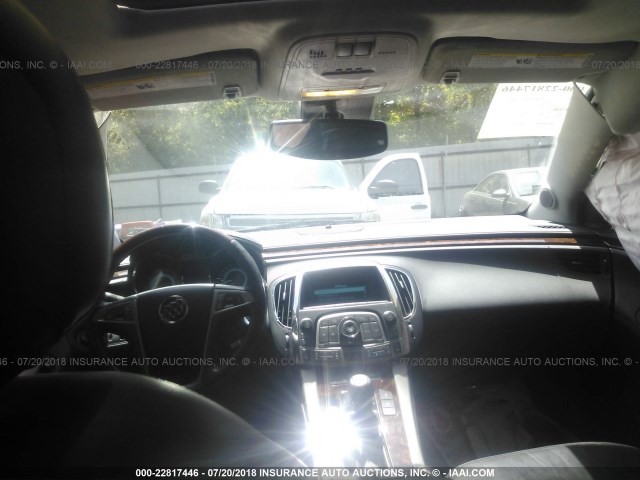 1G4GE5EV0AF215471 - 2010 BUICK LACROSSE CXS WHITE photo 5