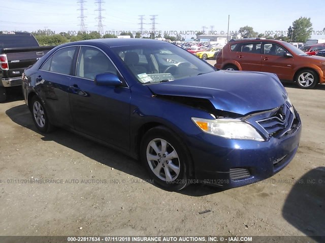 4T4BF3EK7BR090179 - 2011 TOYOTA CAMRY SE/LE/XLE 蓝色 照片 1