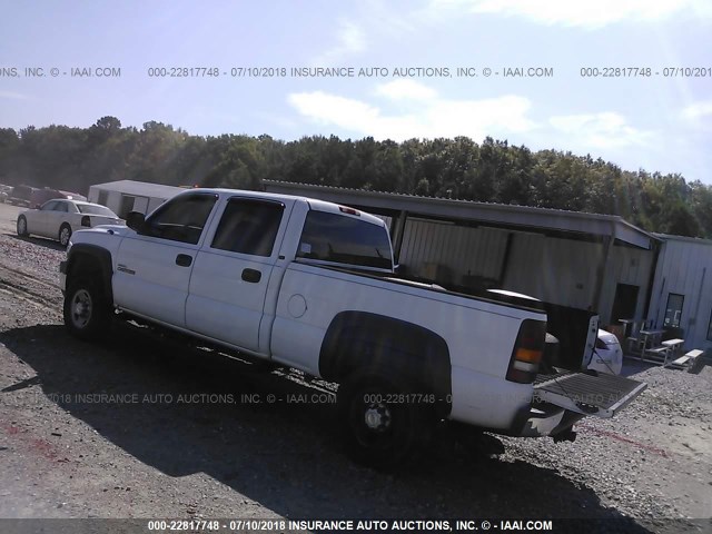 1GCHC23162F143416 - 2002 CHEVROLET SILVERADO C2500 HEAVY DUTY WHITE photo 3