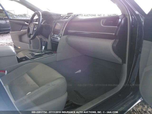 4T4BF1FK5ER345337 - 2014 TOYOTA CAMRY L/SE/LE/XLE 黑色 照片 5