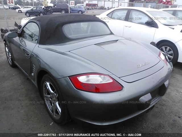 WP0CA29878U710239 - 2008 PORSCHE BOXSTER GRAY photo 3