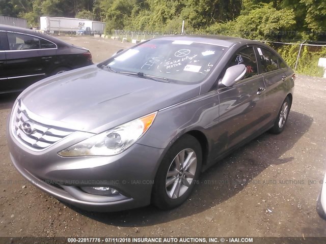 5NPEC4AC9BH290631 - 2011 HYUNDAI SONATA SE/LIMITED GRAY photo 2