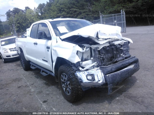 5TFUW5F16GX563391 - 2016 TOYOTA TUNDRA DOUBLE CAB SR/SR5 WHITE photo 1