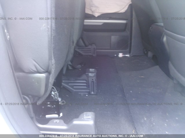 5TFUW5F16GX563391 - 2016 TOYOTA TUNDRA DOUBLE CAB SR/SR5 WHITE photo 8