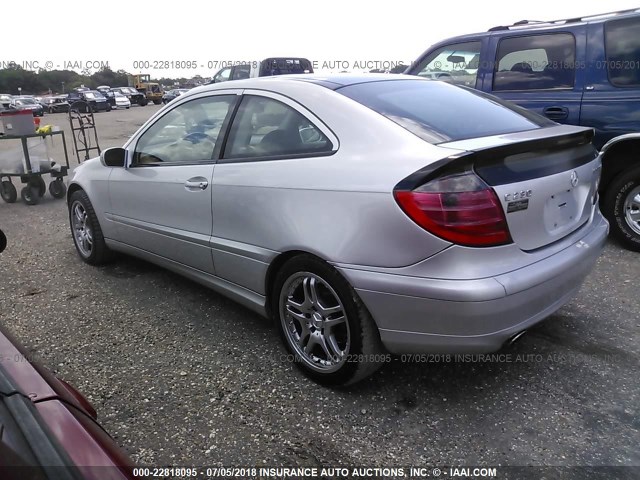 WDBRN40J14A634926 - 2004 MERCEDES-BENZ C 230K SPORT COUPE SILVER photo 3