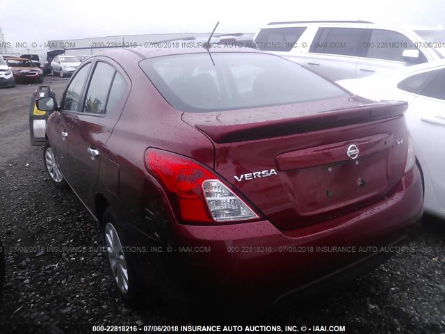 3N1CN7AP6JK399397 - 2018 NISSAN VERSA S/S PLUS/SV/SL RED photo 3