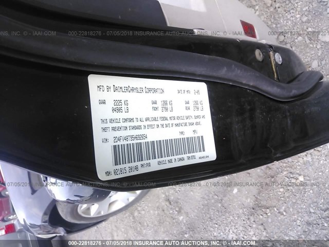 2D4FV48T95H692654 - 2005 DODGE MAGNUM SE BLACK photo 9