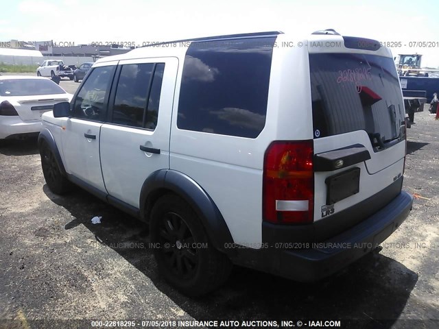 SALAE25447A436845 - 2007 LAND ROVER LR3 SE WHITE photo 3