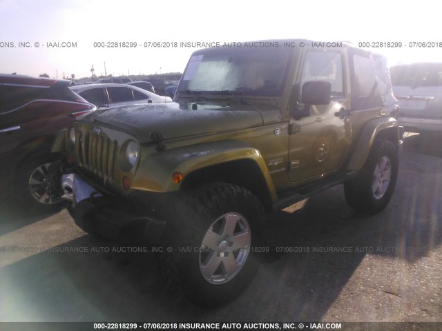 1J4FA54178L528887 - 2008 JEEP WRANGLER SAHARA GREEN photo 2