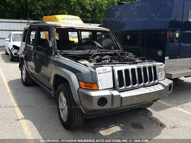 1J8HG48K88C140764 - 2008 JEEP COMMANDER SPORT GREEN photo 1