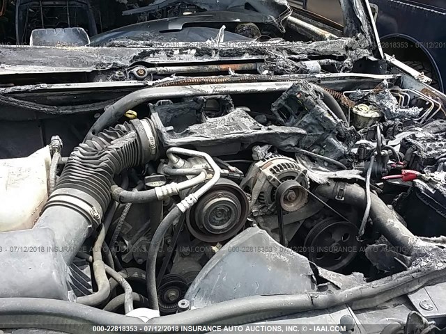 1J8HG48K88C140764 - 2008 JEEP COMMANDER SPORT მწვანე ფოტო 10