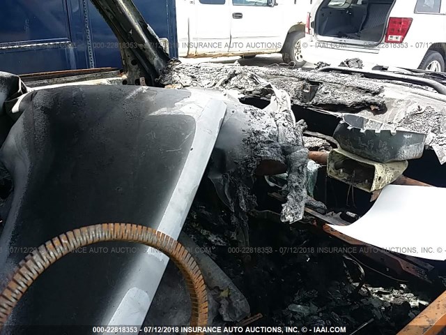 1J8HG48K88C140764 - 2008 JEEP COMMANDER SPORT მწვანე ფოტო 5