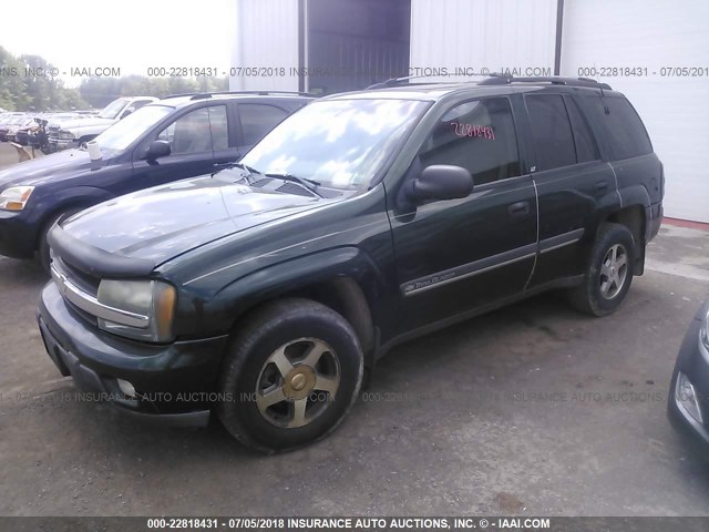 1GNDT13S922316717 - 2002 CHEVROLET TRAILBLAZER  GREEN photo 2