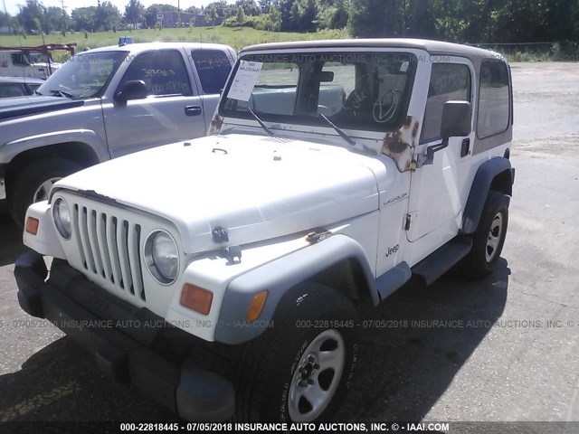 1J4FA29P0YP721578 - 2000 JEEP WRANGLER / TJ SE WHITE photo 2