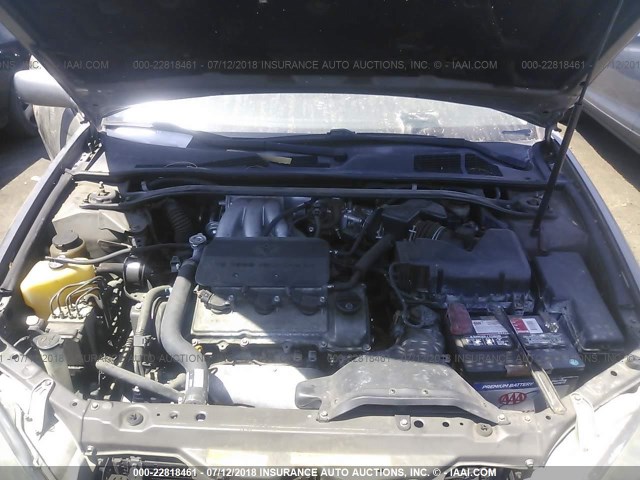 JTDBF30K320011944 - 2002 TOYOTA CAMRY LE/XLE/SE Boz foto 10