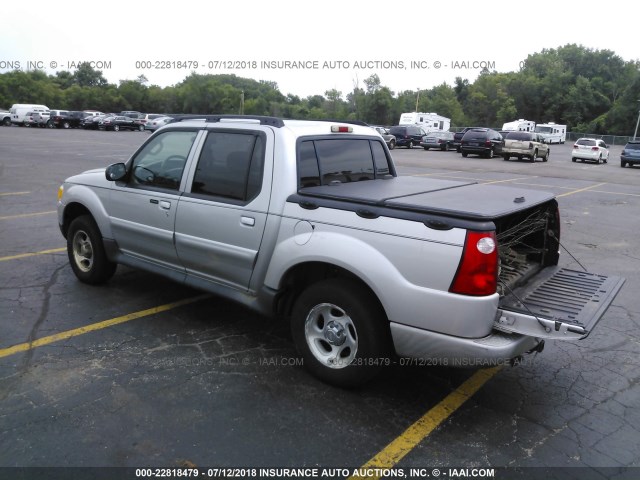 1FMZU77K55UB18388 - 2005 FORD EXPLORER SPORT TR  SILVER photo 3