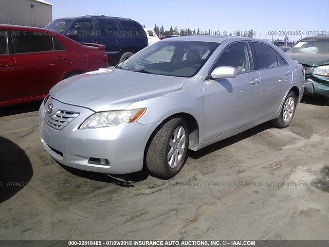 4T1BK46K67U002885 - 2007 TOYOTA CAMRY NEW GENERAT LE/XLE/SE SILVER photo 2