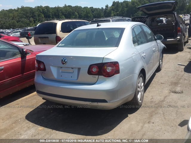 3VWAL71K69M176885 - 2009 VOLKSWAGEN JETTA TDI GRAY photo 4