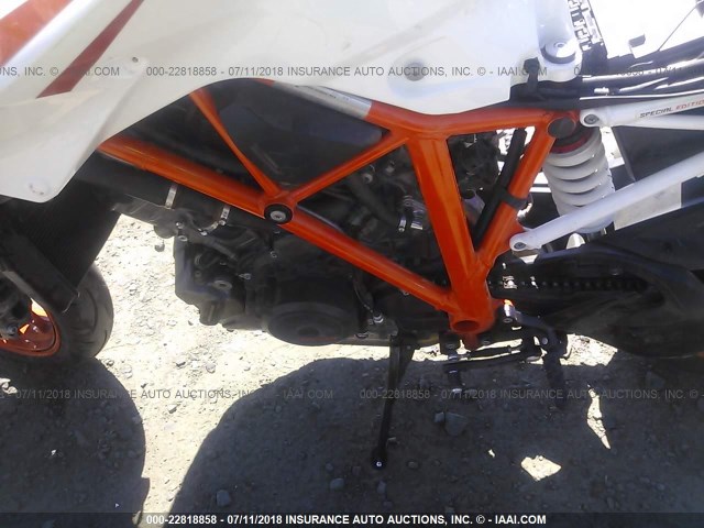 VBKV39409GM941864 - 2016 KTM 1290 SUPER DUKE R WHITE photo 9