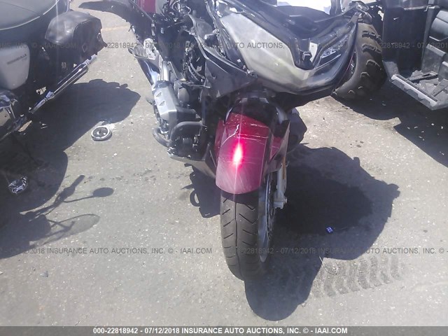 JH2SC7900JK001464 - 2018 HONDA GL1800 RED photo 5