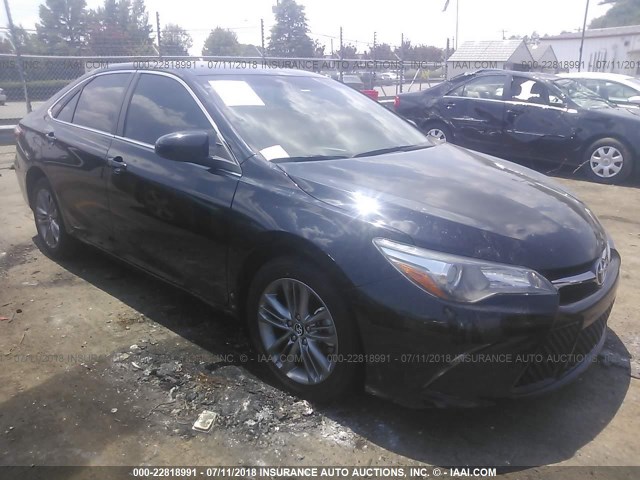 4T1BF1FK3GU164685 - 2016 TOYOTA CAMRY LE/XLE/SE/XSE BLACK photo 1