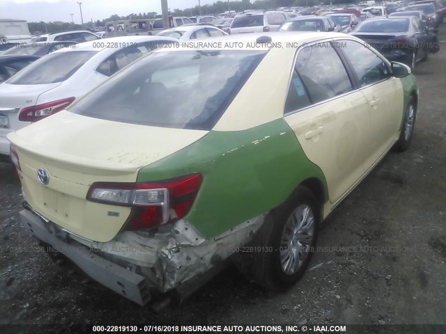 4T1BD1FK1DU078230 - 2013 TOYOTA CAMRY HYBRID/LE/XLE 绿色 照片 4