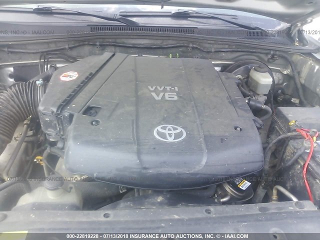 3TMLU42N88M019681 - 2008 TOYOTA TACOMA DOUBLE CAB ვერცხლისფერი ფოტო 10